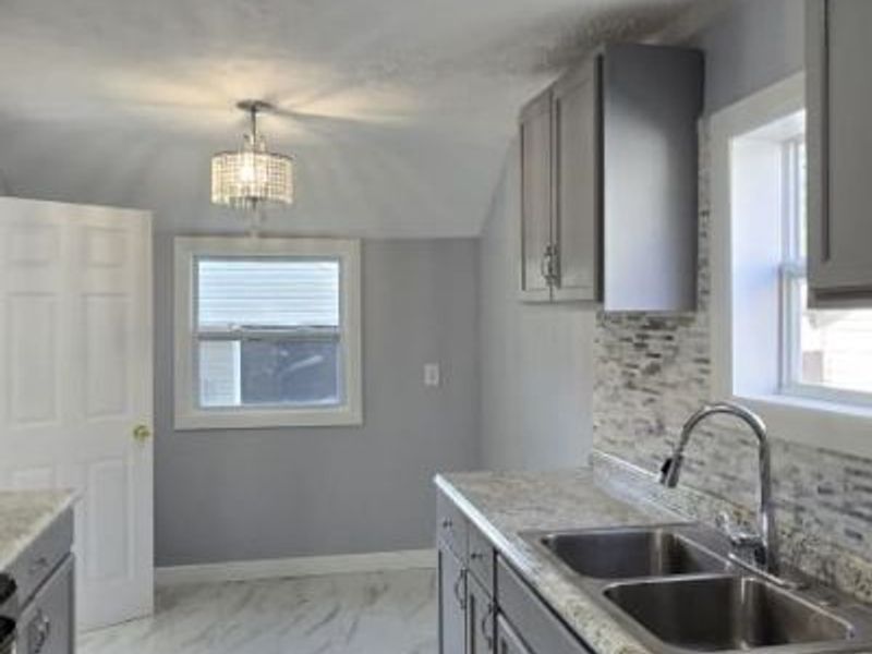 3155 Mckinley Street , Lorain, OH 44052 Photo 16