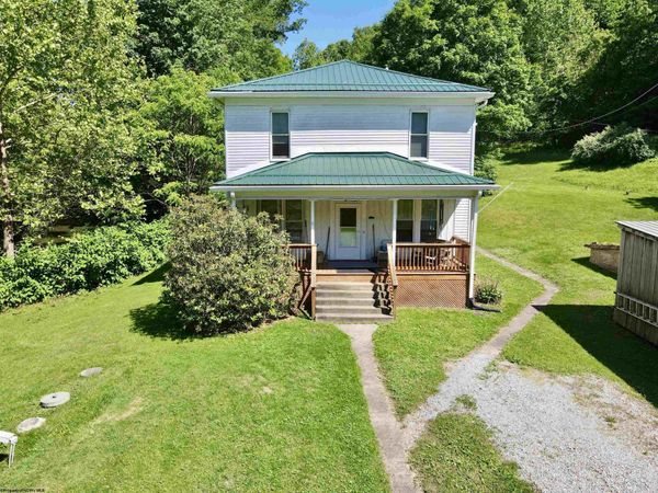 19 Nazareth Farm Road, Salem, WV 26426