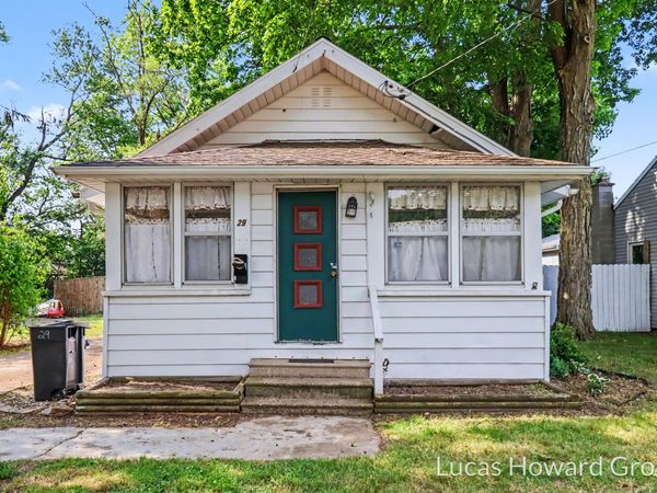 29 Shellenberger Avenue, Battle Creek, MI 49037