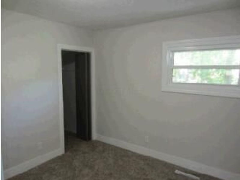 2271 Century Drive , Columbus, OH 43211 Photo 7