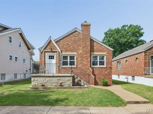 5312 Robert Avenue , St Louis, MO 63109