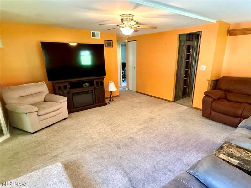 912 Hadley Lane, Marietta, OH 45750 Photo 4