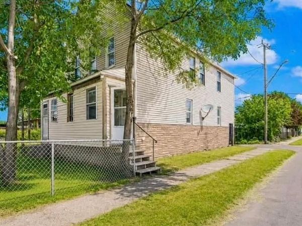 2100 Lansing Street , Detroit, MI 48209