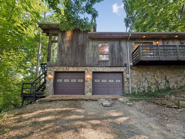 6606 Ormond Dr , Nashville, TN 37205