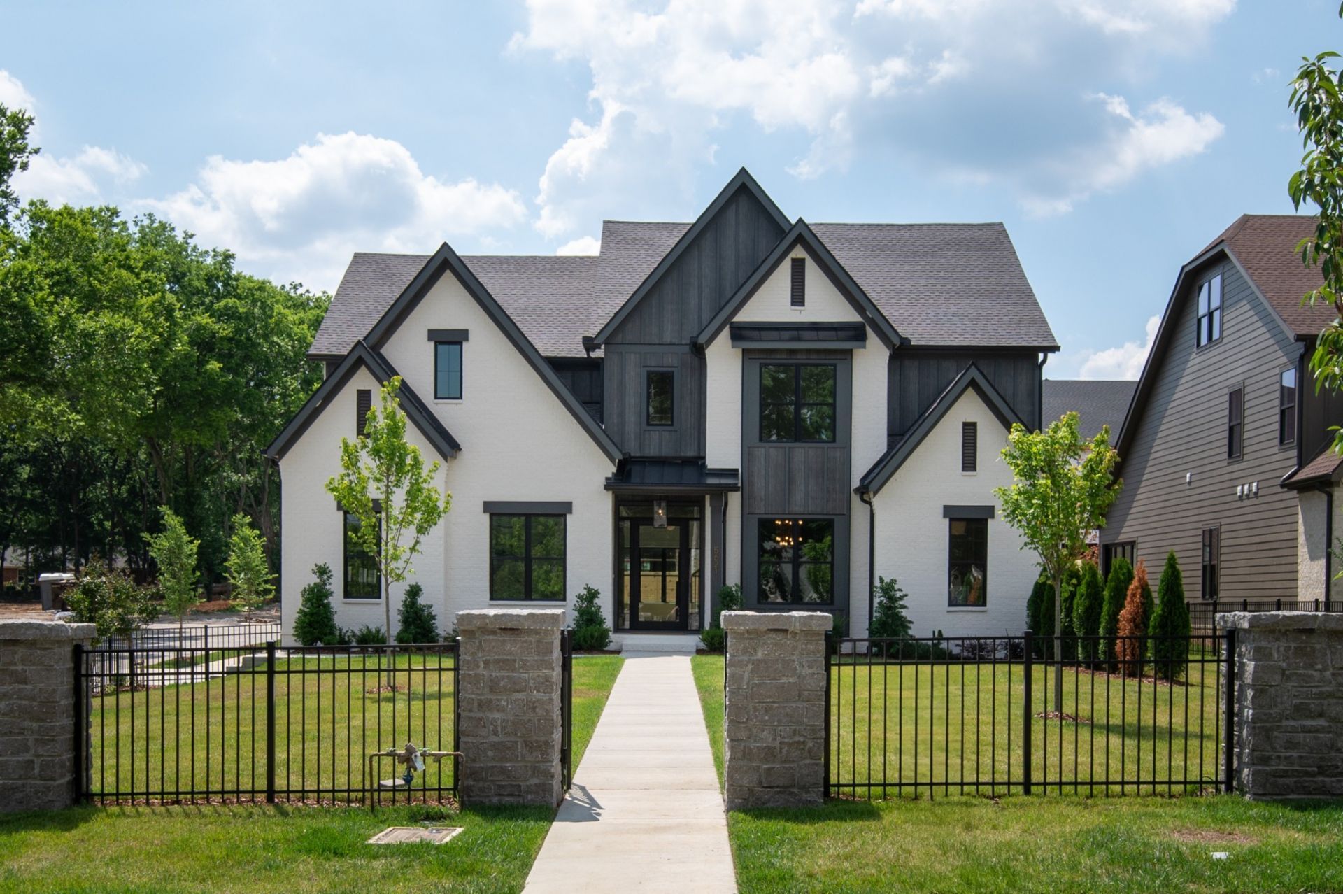 5621 Valley View Rd, Brentwood, TN 37027 Main Photo