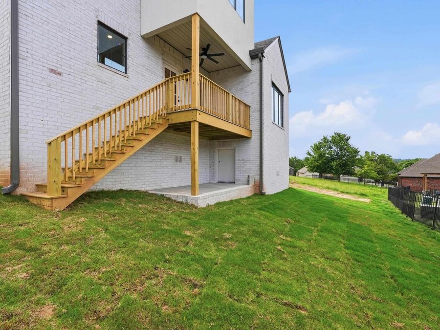 Property Image 38