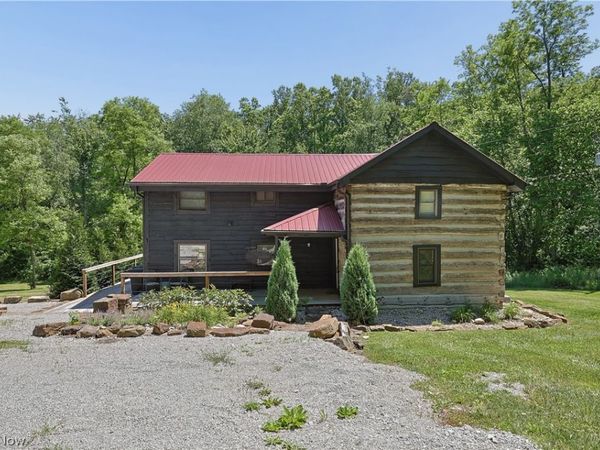 43 Blue Valley Road SW, Lancaster, OH 43130