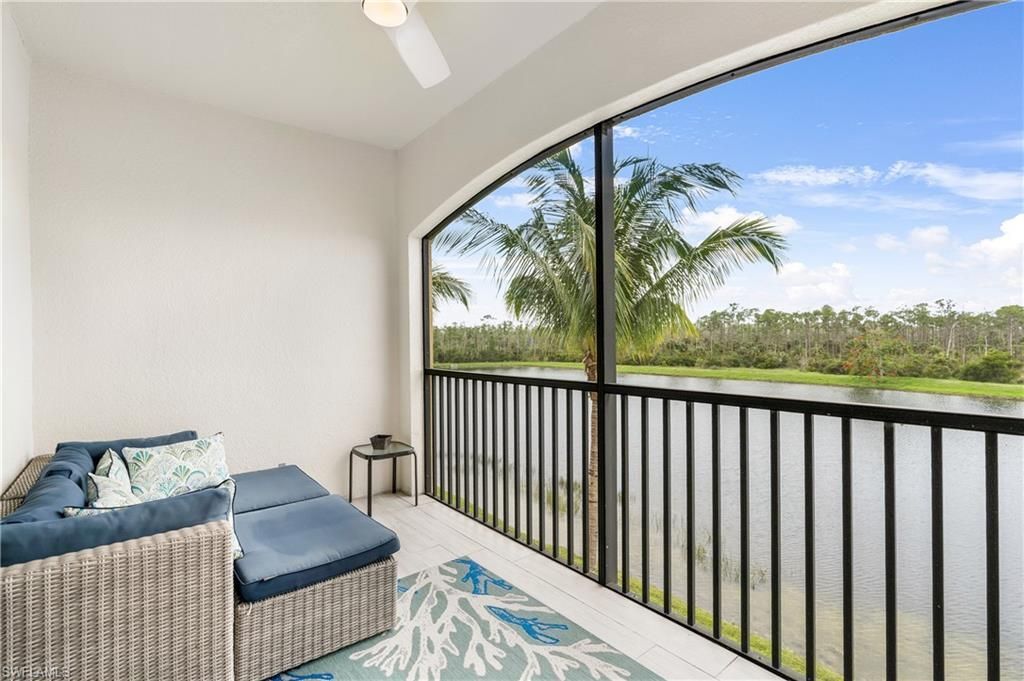 9727 Acqua Ct, Unit 434, Naples, FL 34113 Photo