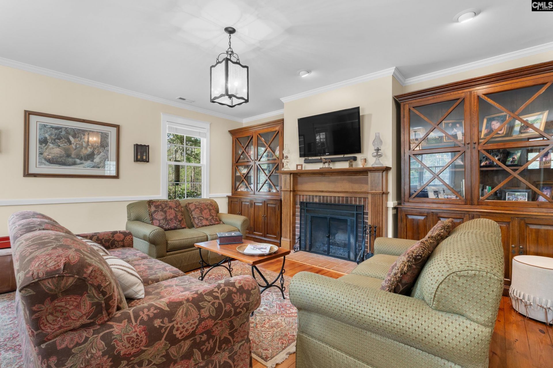 1778 White Road  Photo 6
