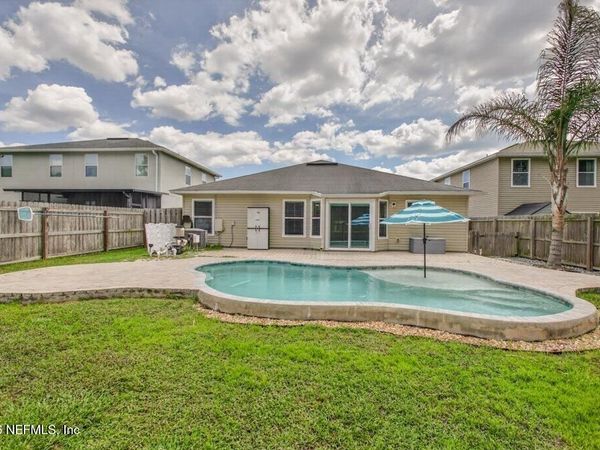 77137 COBBLESTONE Drive, Yulee, FL 32097