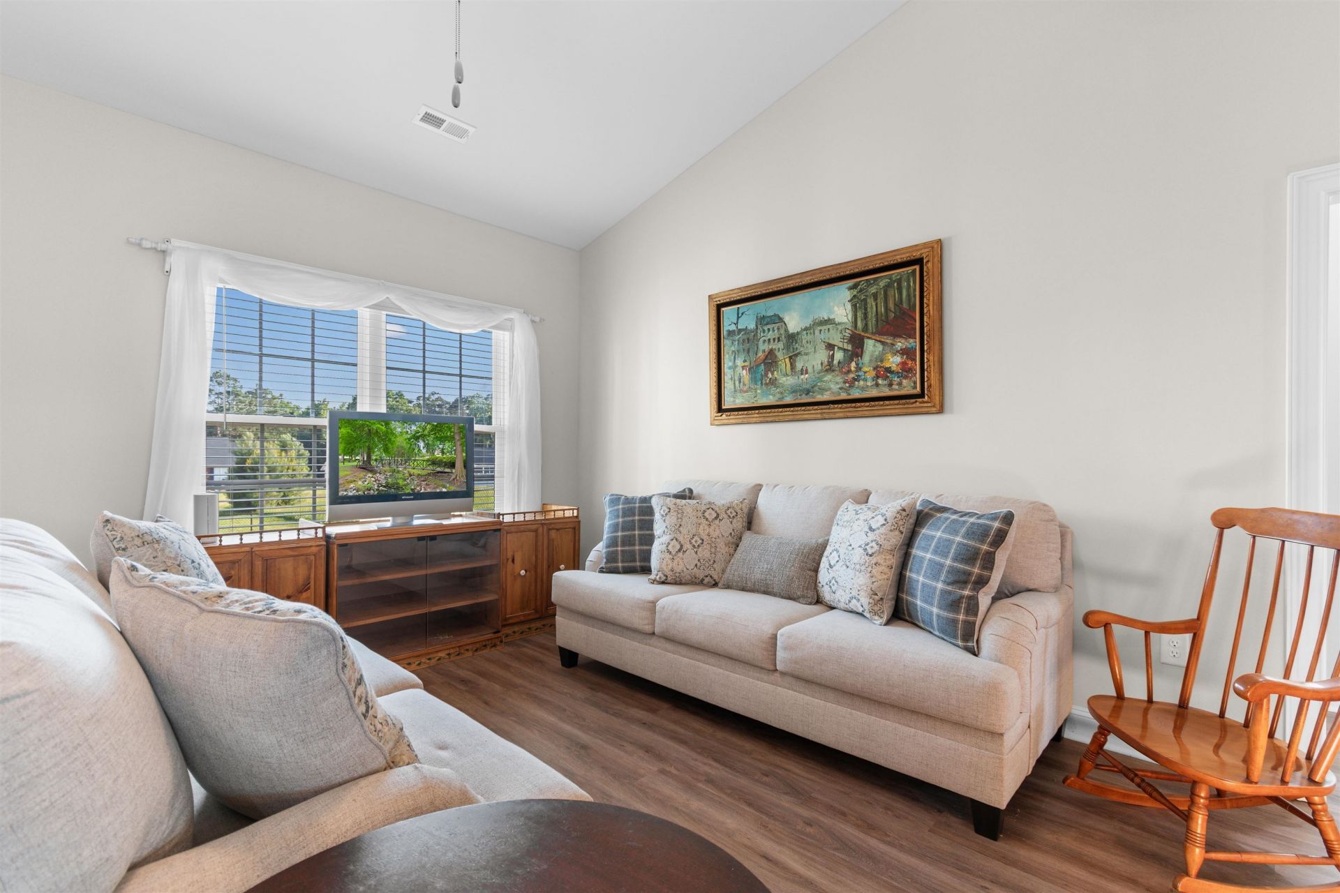 1332 Highway 319  Photo 13