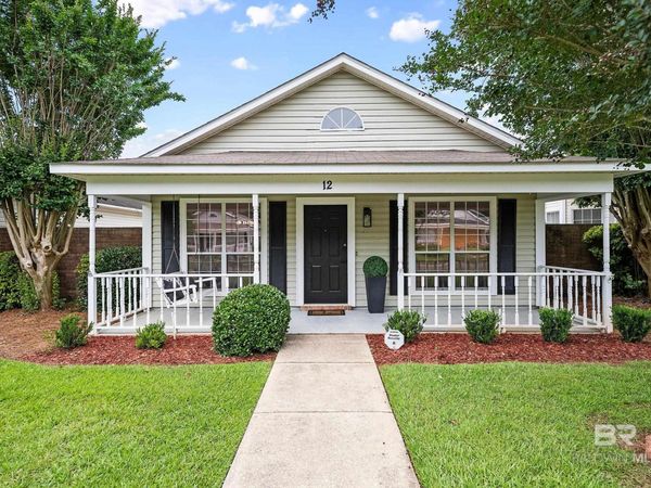 12 Cottage Drive, Fairhope, AL 36532
