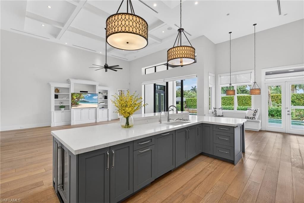 2140 Tarpon Rd, Naples, FL 34102 Photo