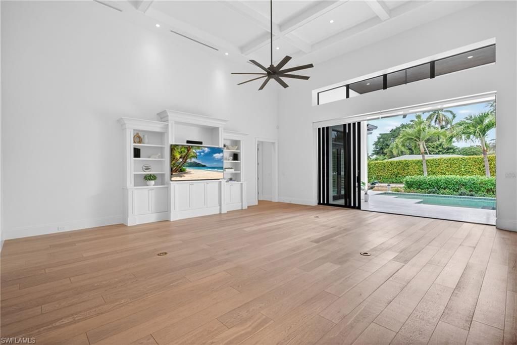 2140 Tarpon Rd, Naples, FL 34102 Photo