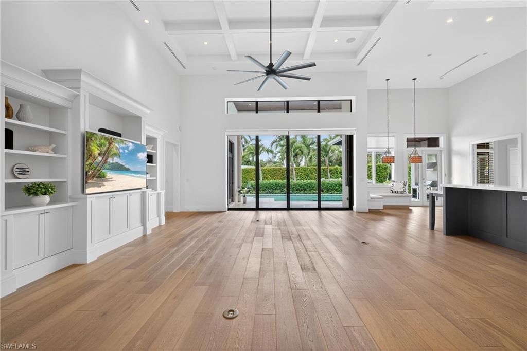 2140 Tarpon Rd, Naples, FL 34102 Photo