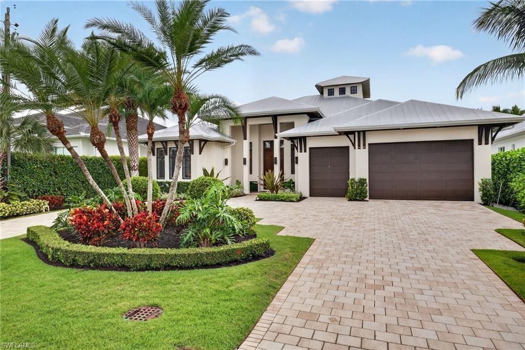 2140 Tarpon Rd, Naples, FL 34102 Photo