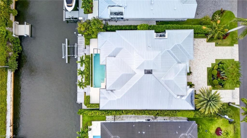 2140 Tarpon Rd, Naples, FL 34102 Photo