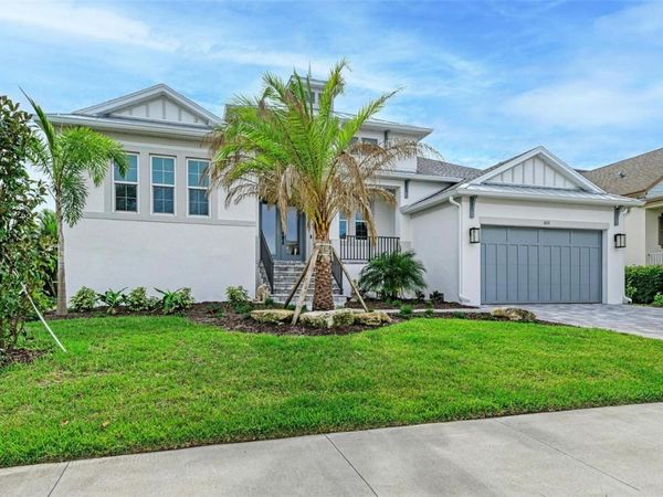 8211 37TH AVENUE CIRCLE W, BRADENTON, FL 34209
