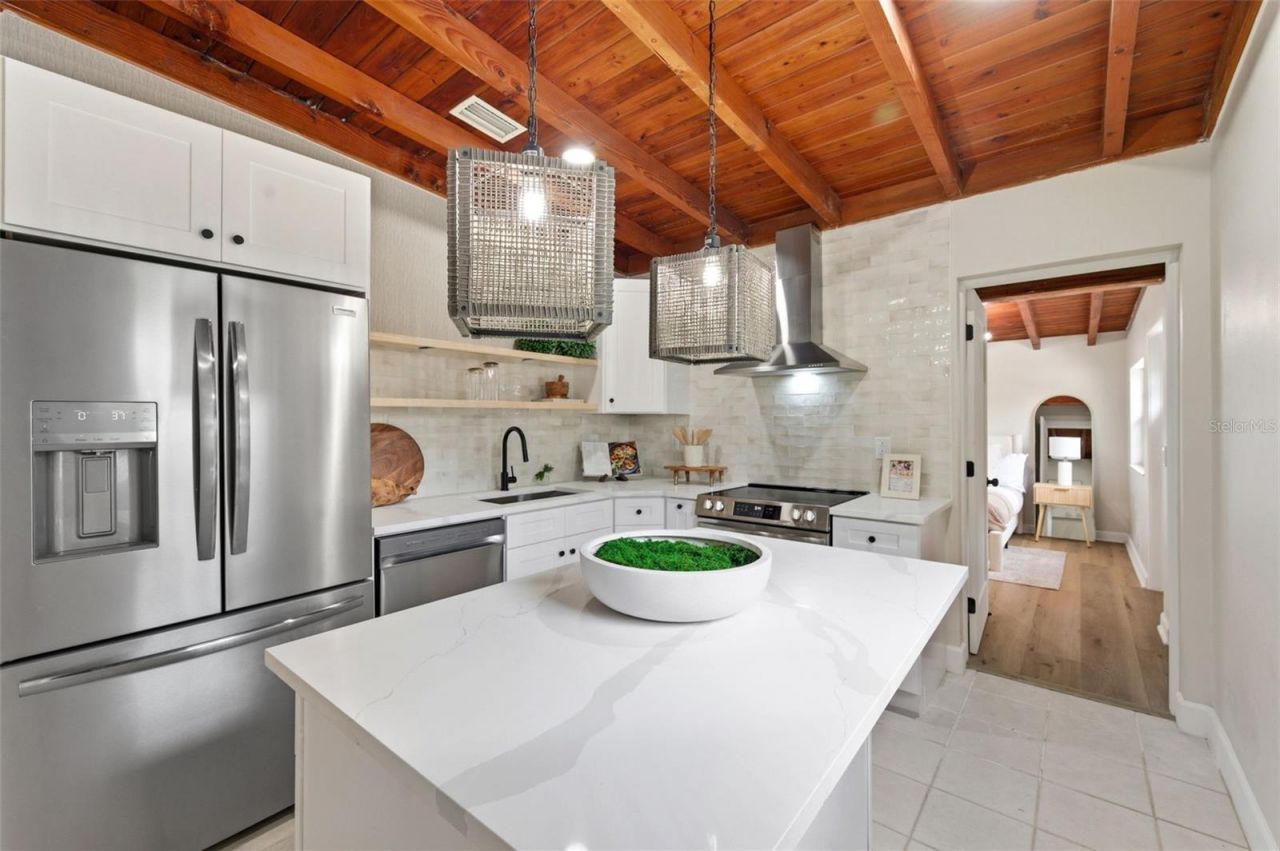 1533 Suffolk Street N, Saint Petersburg, FL 33710 Photo