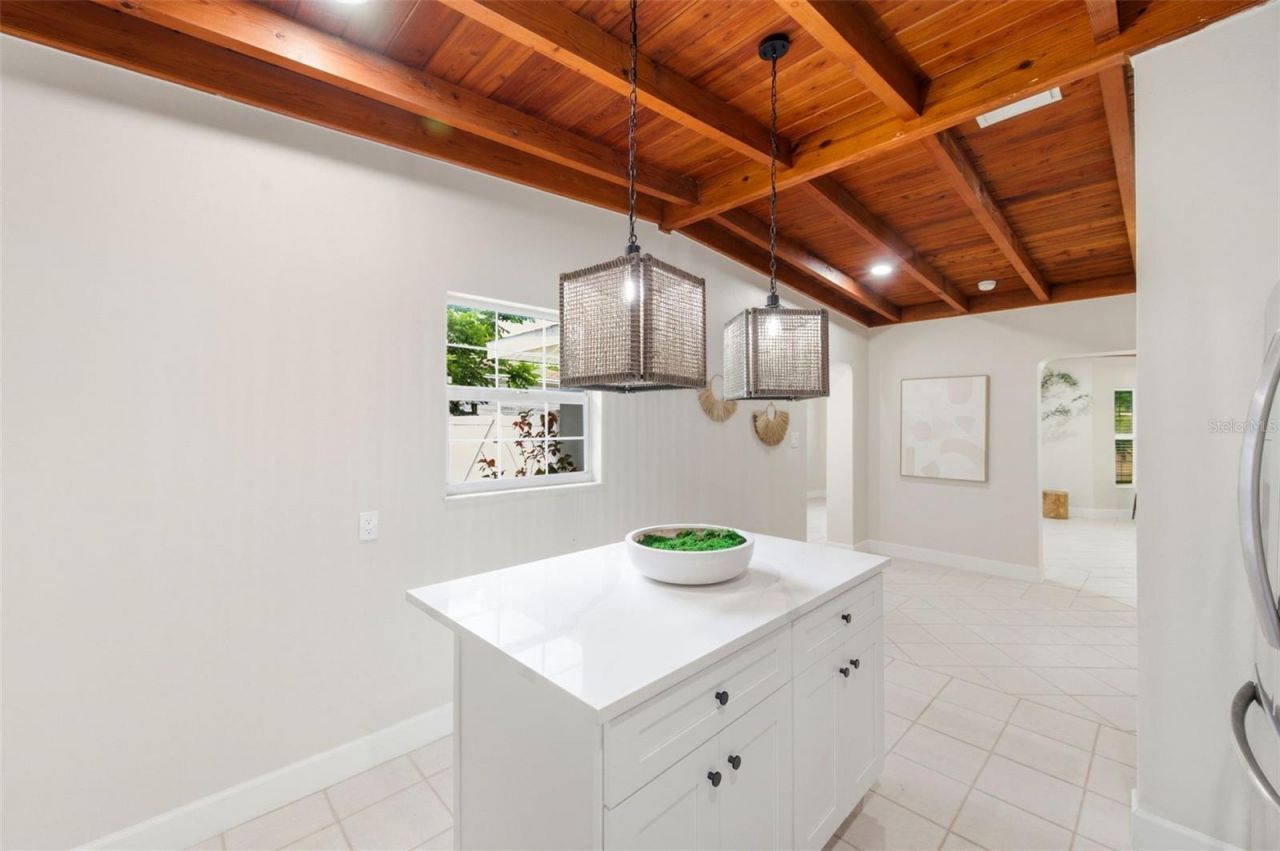1533 Suffolk Street N, Saint Petersburg, FL 33710 Photo
