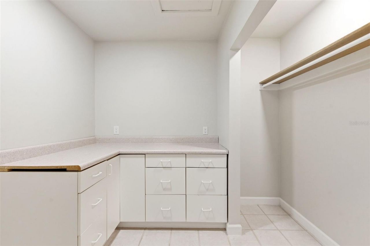 1533 Suffolk Street N, Saint Petersburg, FL 33710 Photo