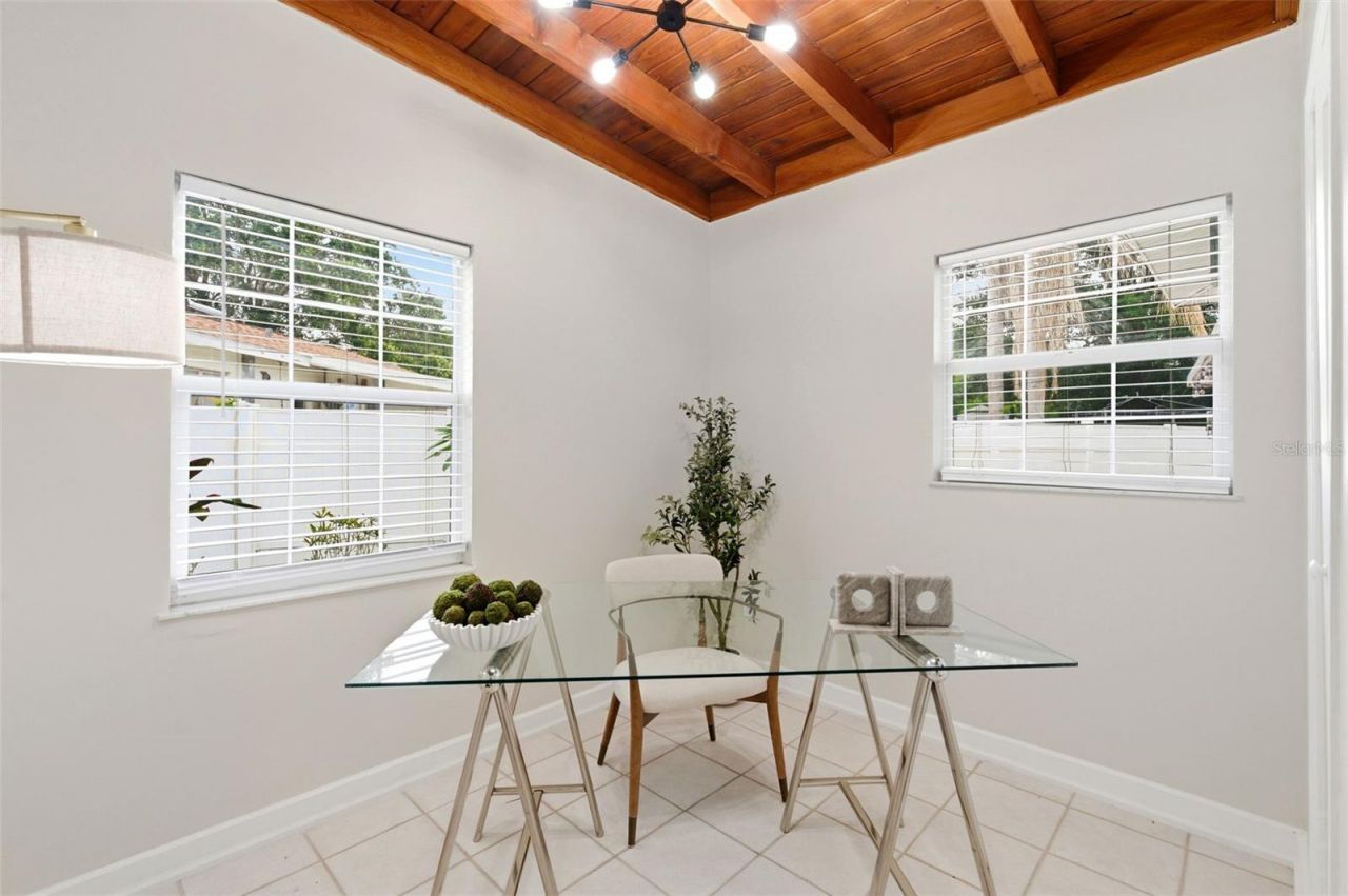 1533 Suffolk Street N, Saint Petersburg, FL 33710 Photo
