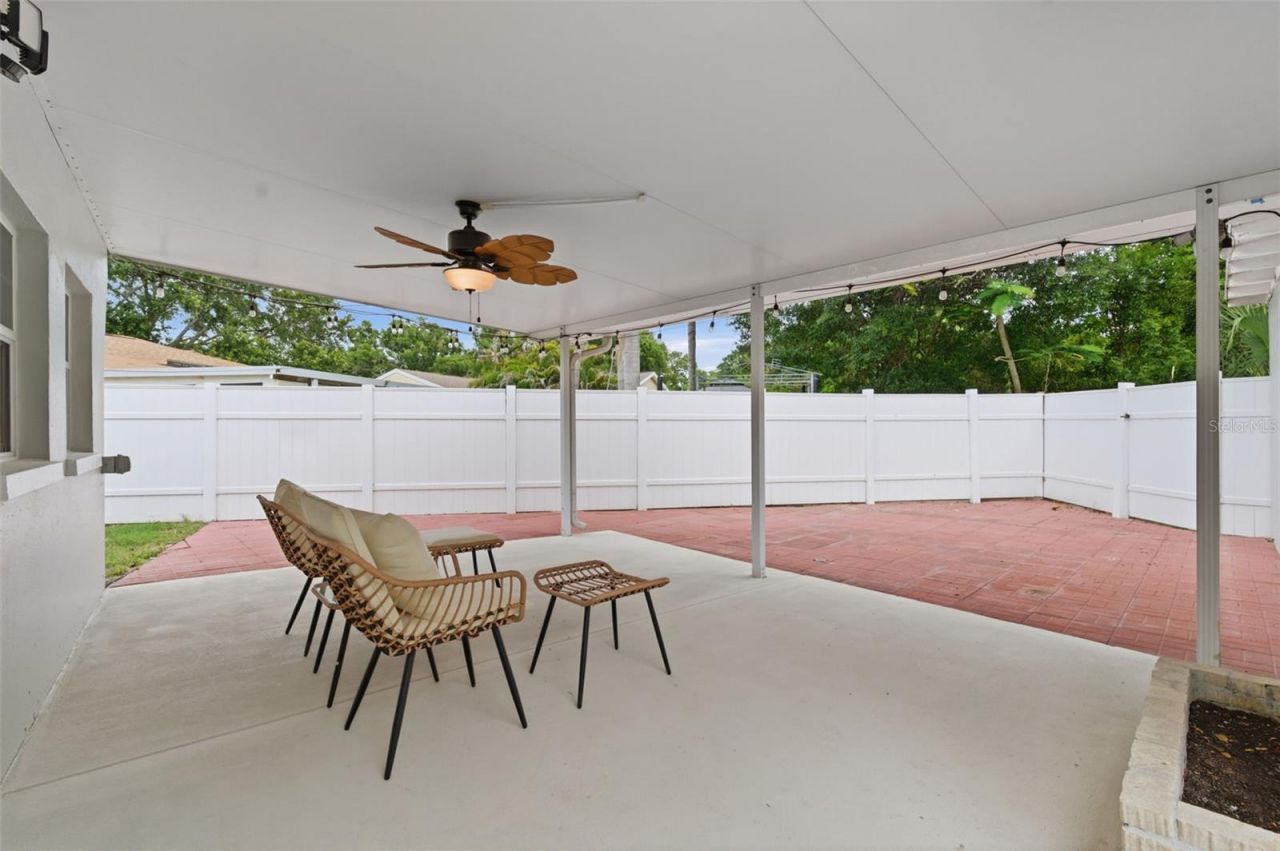 1533 Suffolk Street N, Saint Petersburg, FL 33710 Photo