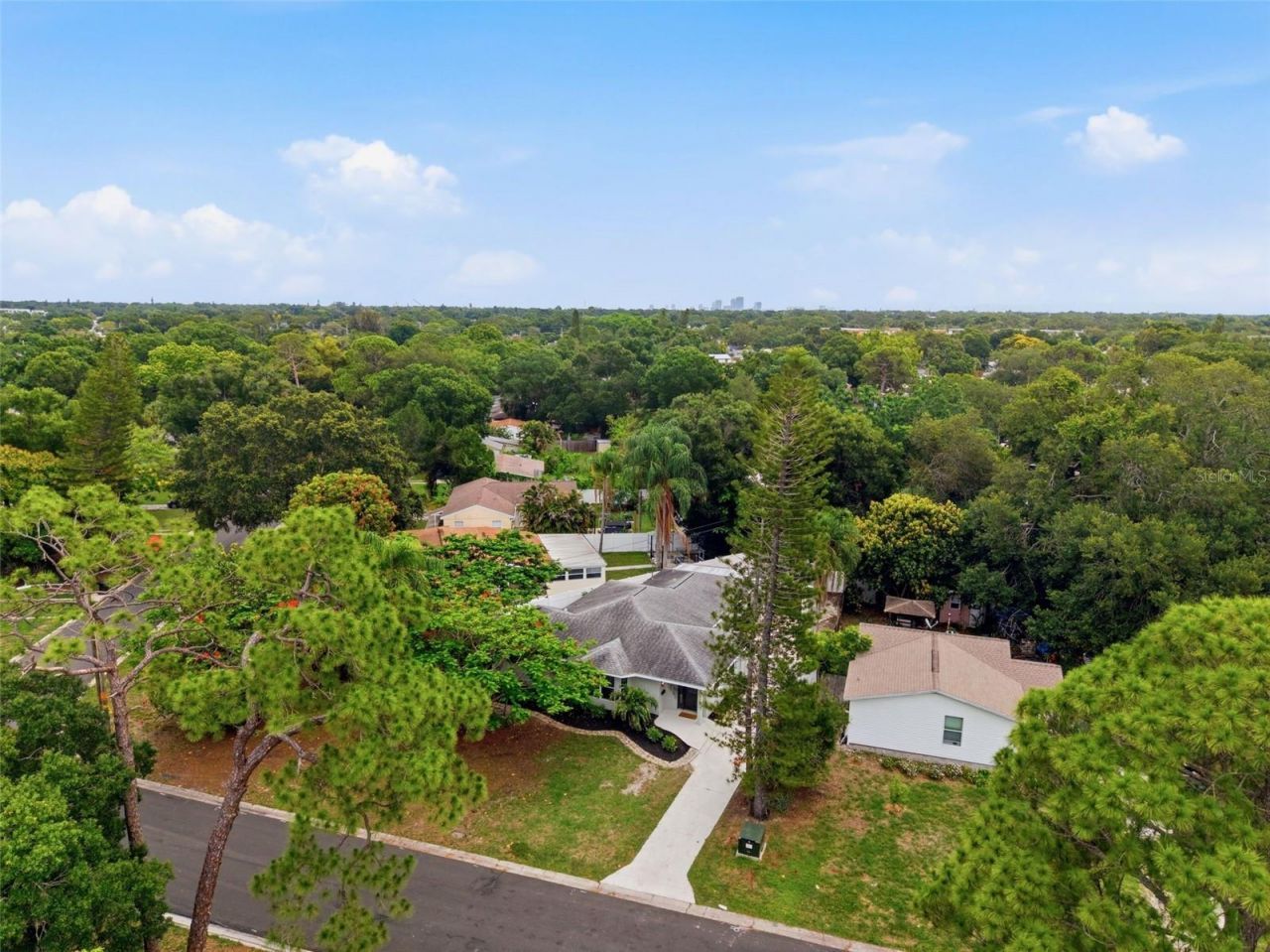 1533 Suffolk Street N, Saint Petersburg, FL 33710 Photo