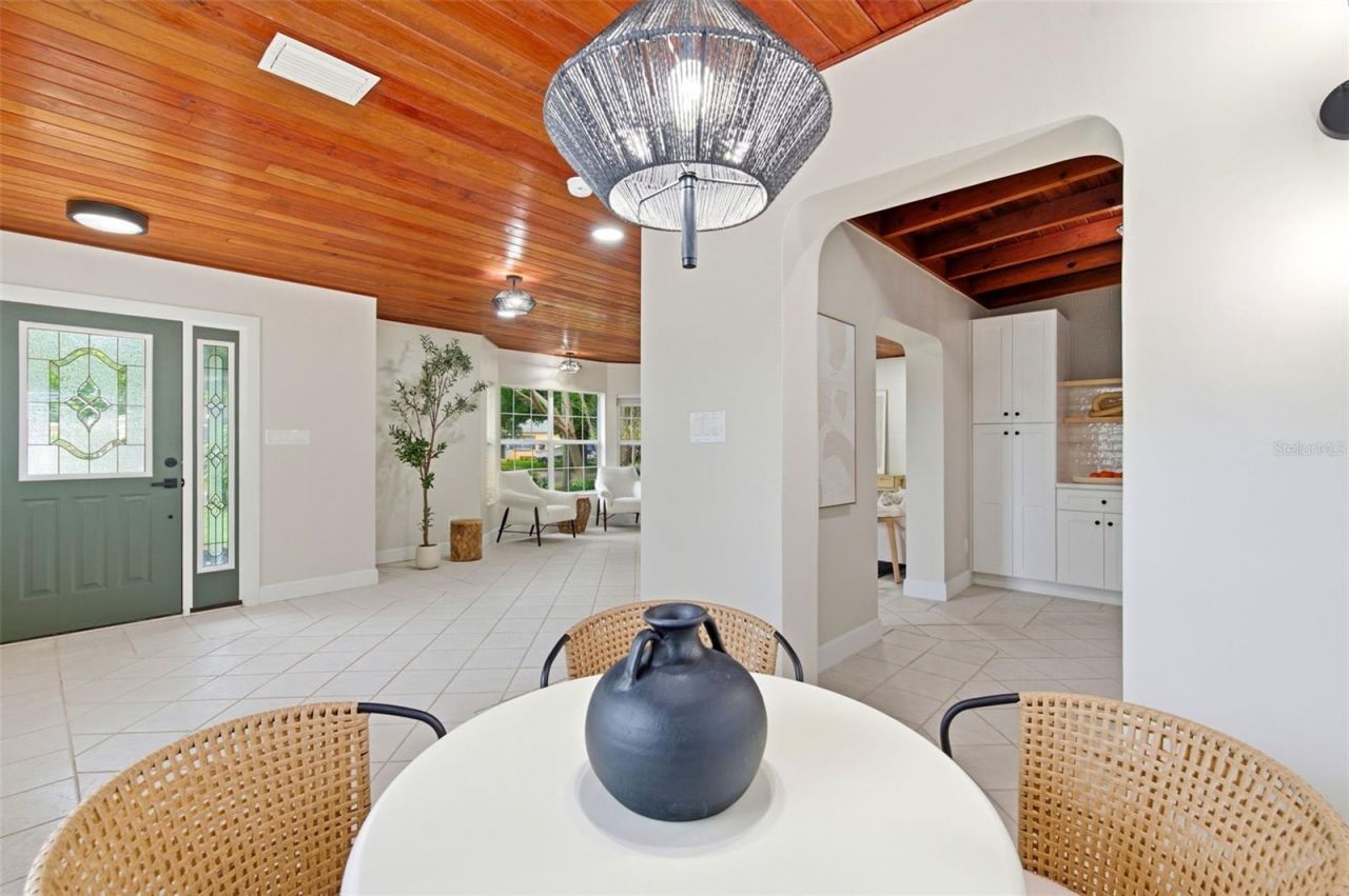 1533 Suffolk Street N, Saint Petersburg, FL 33710 Photo