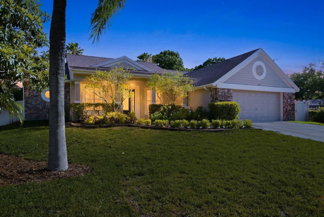 1159 W Curlew Place, Tarpon Springs, FL 34689 Main Photo