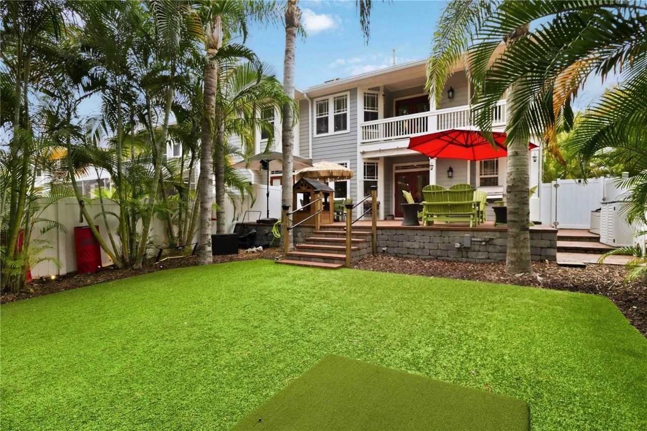 2869 Bayshore Trails Drive, Tampa, FL 33611 Photo