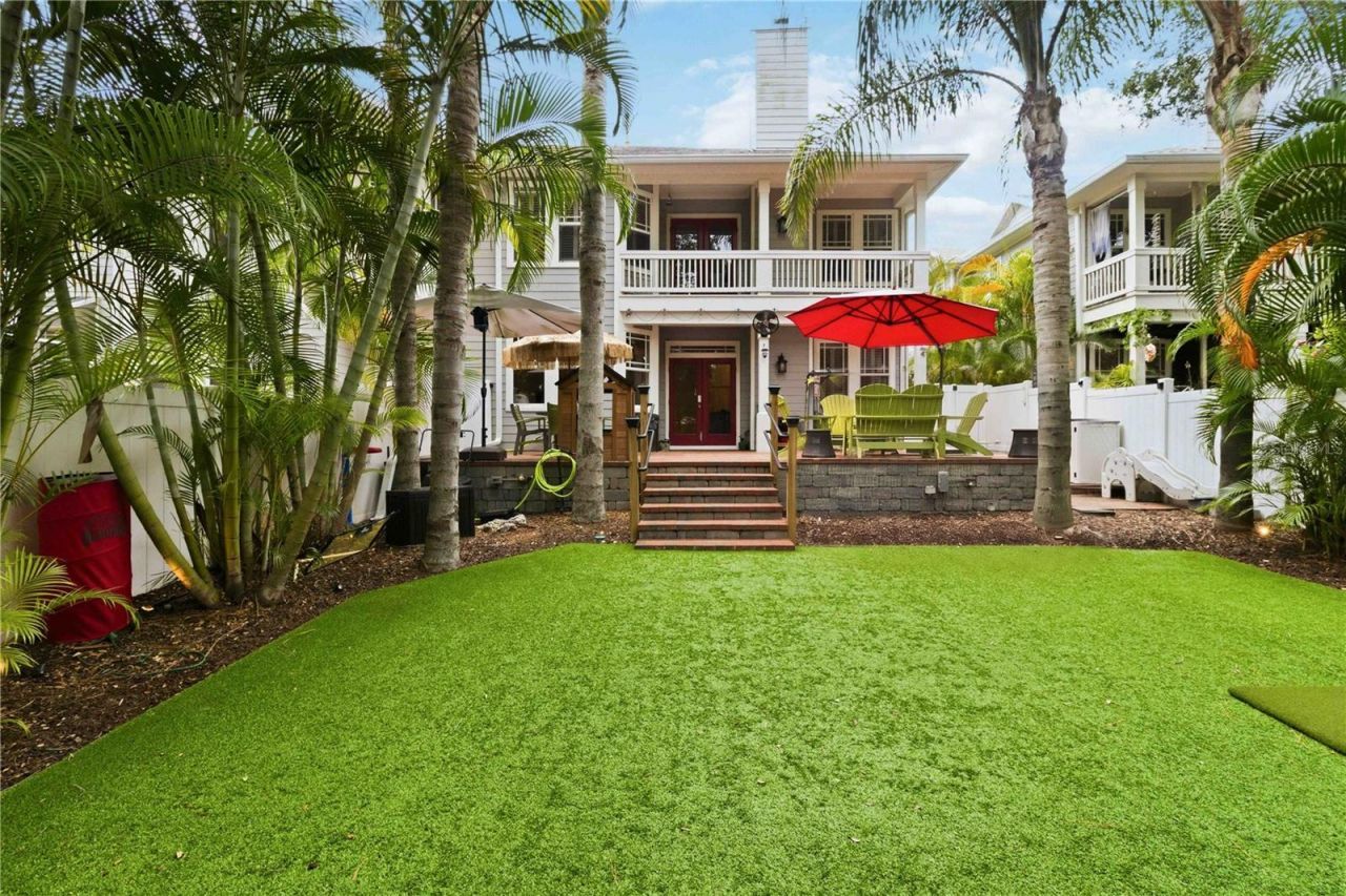 2869 Bayshore Trails Drive, Tampa, FL 33611 Photo