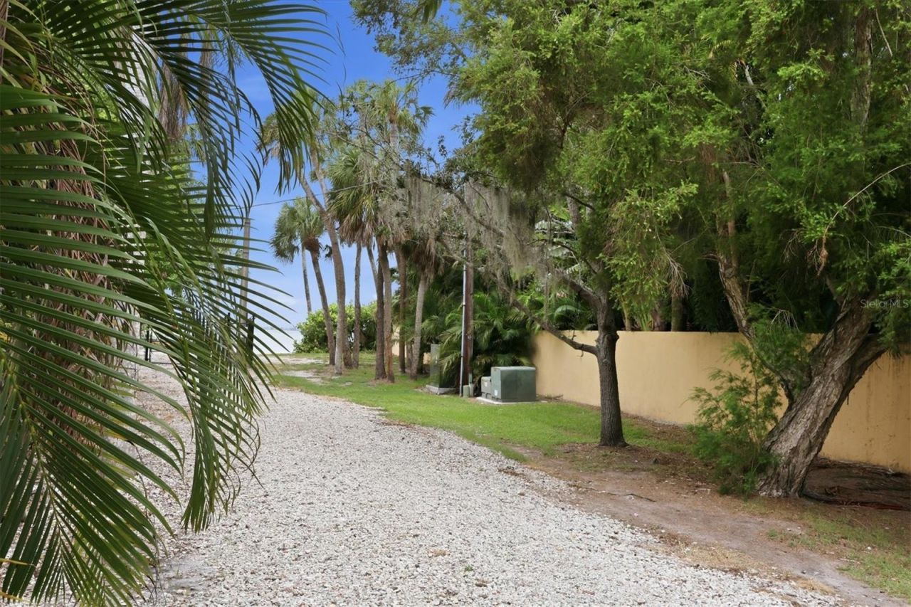 1020 23rd Street , Sarasota, FL 34234 Photo