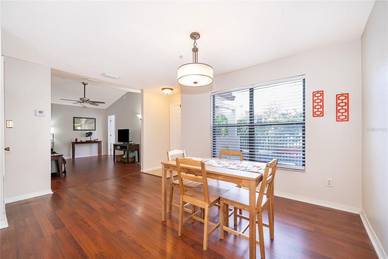 520 Via Verona Lane, Unit 203, Altamonte Springs, FL 32714 Photo