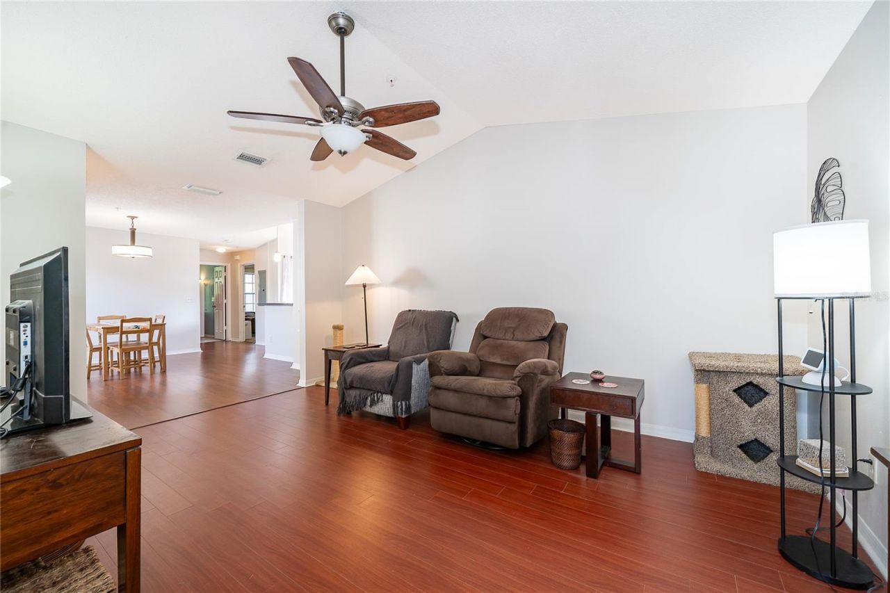520 Via Verona Lane, Unit 203, Altamonte Springs, FL 32714 Photo