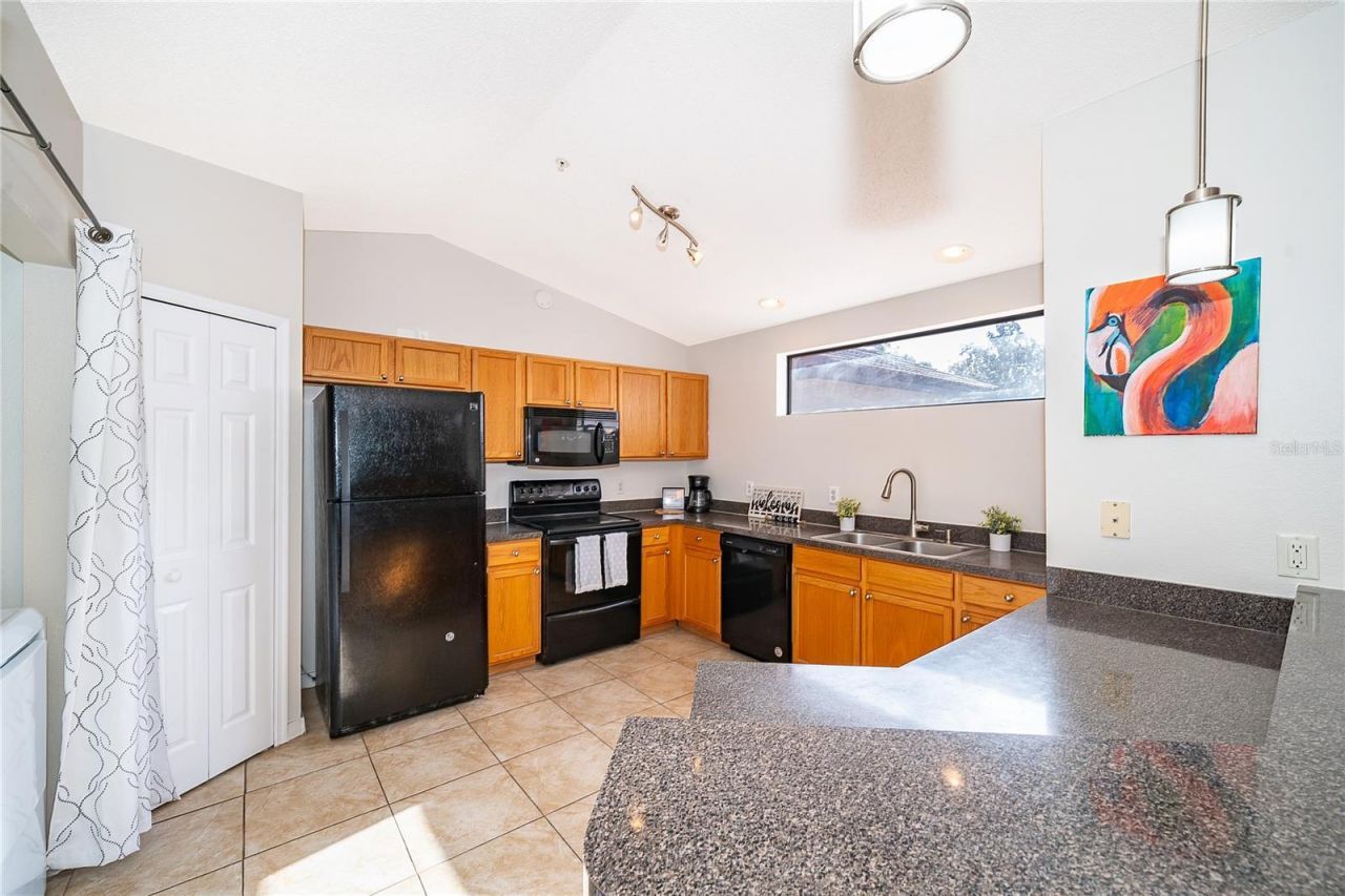 520 Via Verona Lane, Unit 203, Altamonte Springs, FL 32714 Photo