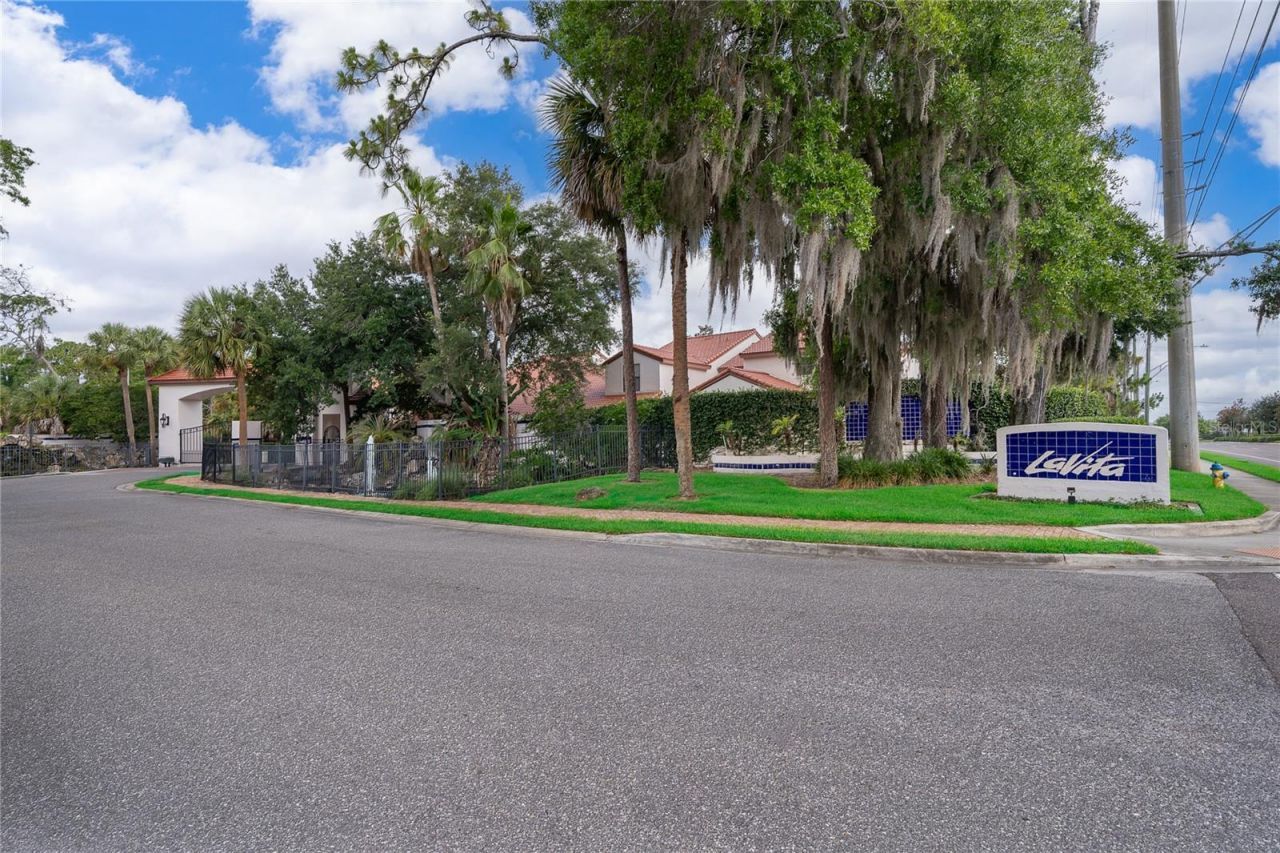 520 Via Verona Lane, Unit 203, Altamonte Springs, FL 32714 Photo