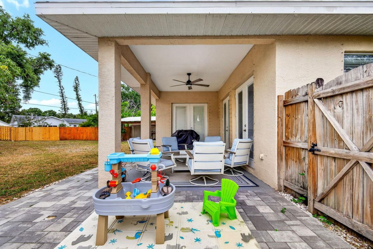 2219 18th Avenue W, Bradenton, FL 34205 Photo