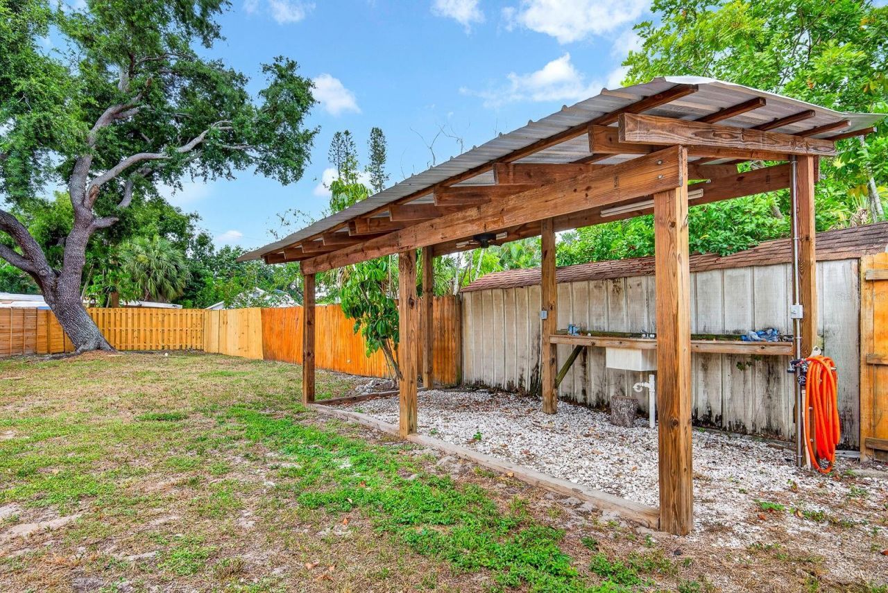 2219 18th Avenue W, Bradenton, FL 34205 Photo