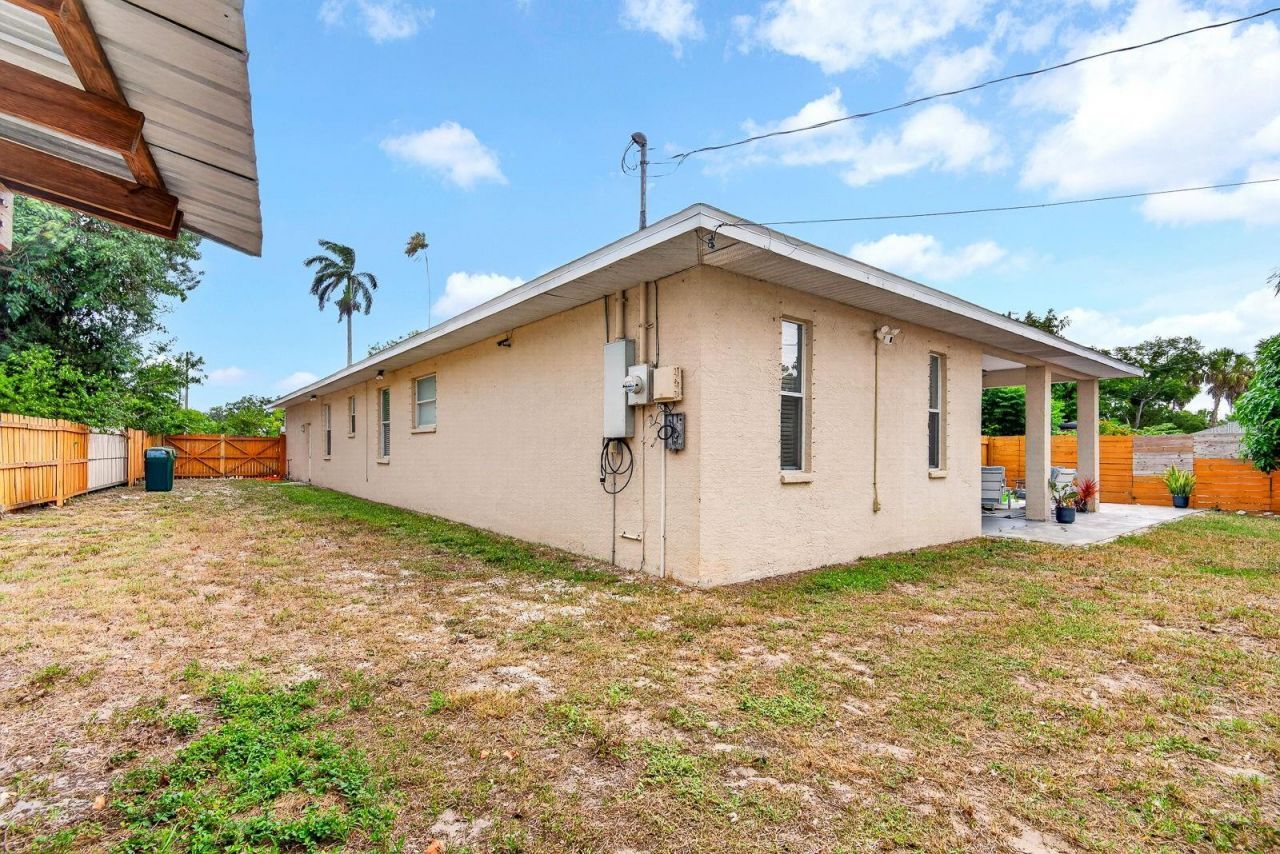 2219 18th Avenue W, Bradenton, FL 34205 Photo