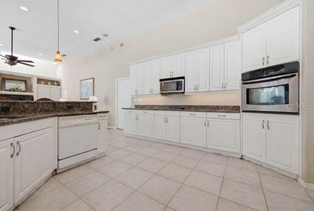 4208 SW 96th Drive, Gainesville, FL 32608 Photo