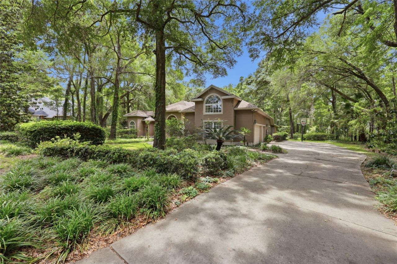 4208 SW 96th Drive, Gainesville, FL 32608 Photo