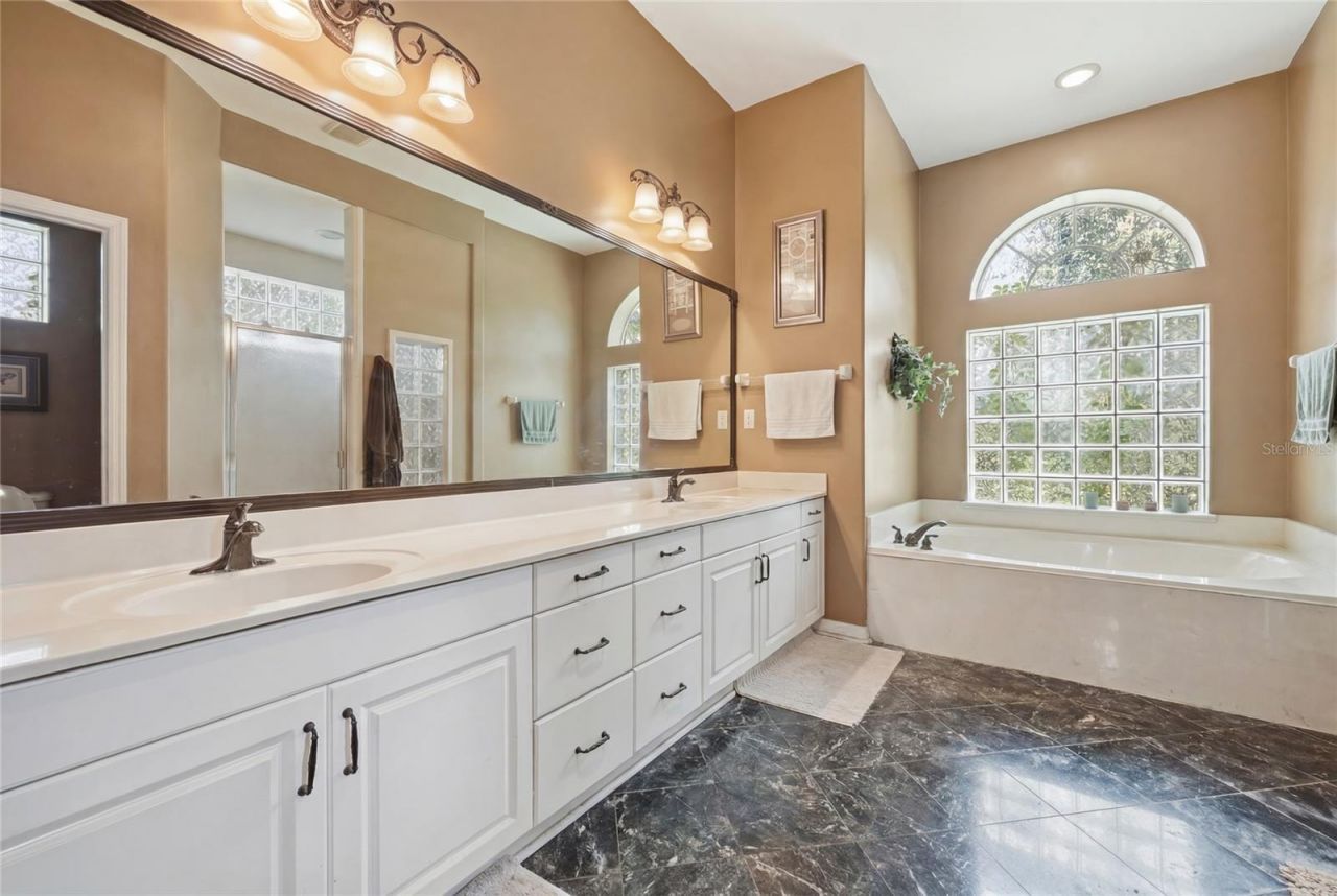 4208 SW 96th Drive, Gainesville, FL 32608 Photo