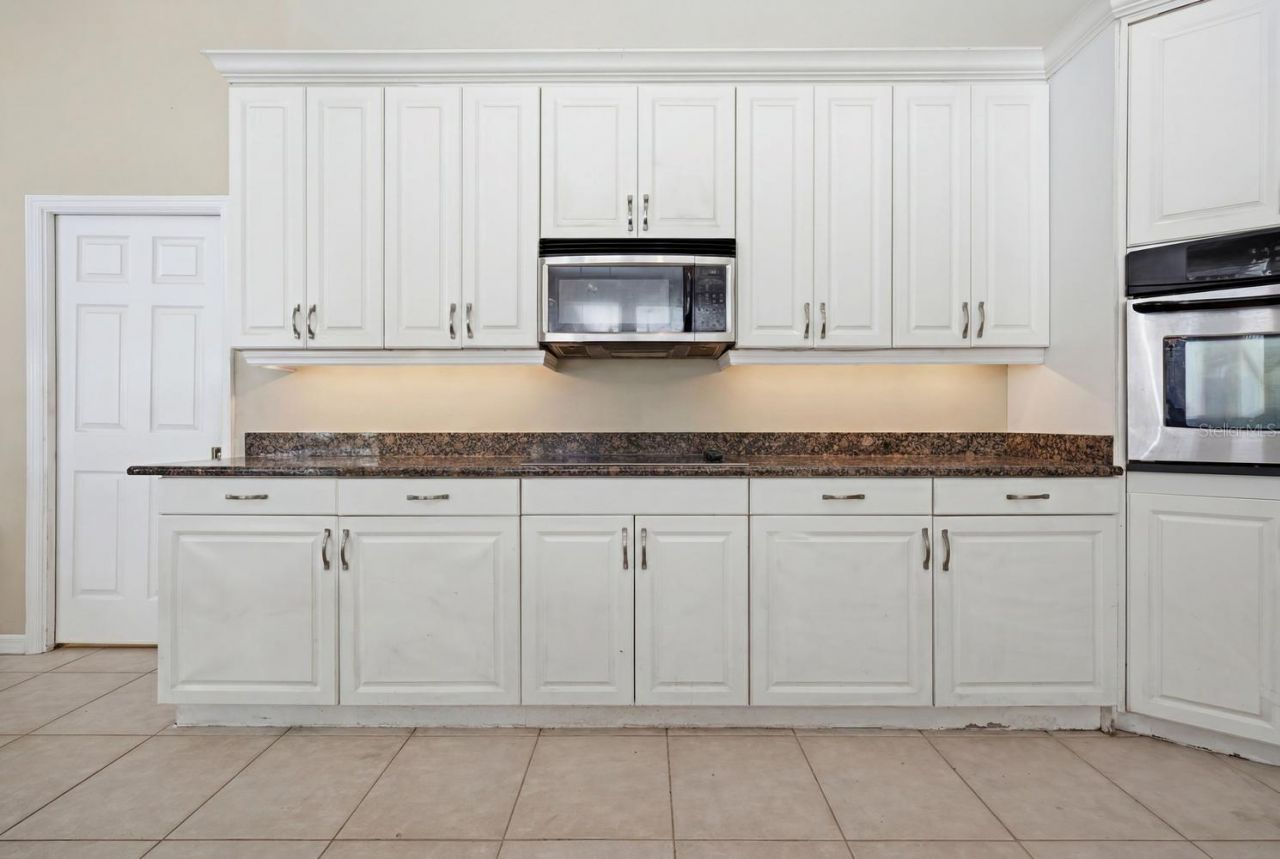 4208 SW 96th Drive, Gainesville, FL 32608 Photo