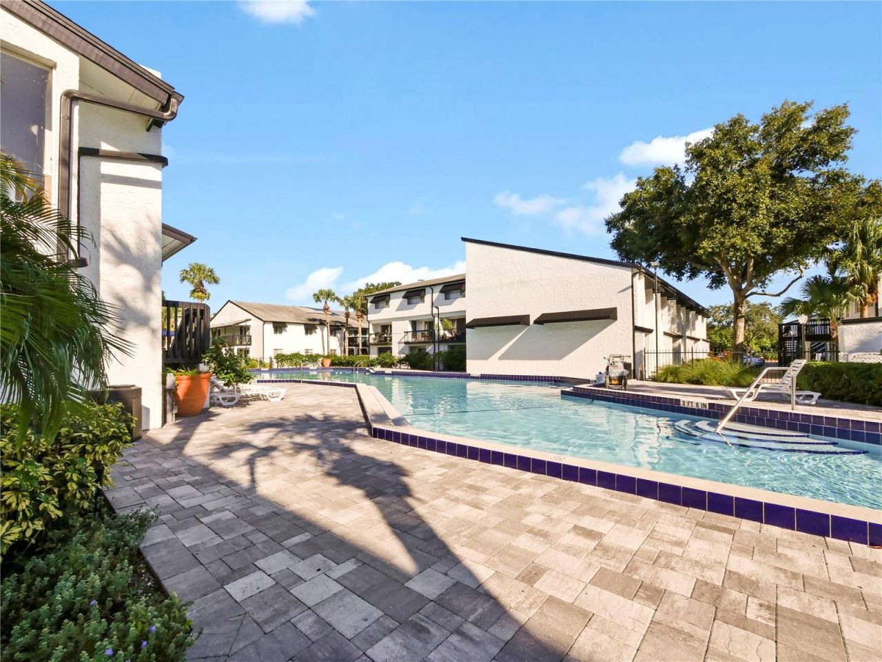 4111 S Semoran Boulevard , Unit 3, Orlando, FL 32822 Photo