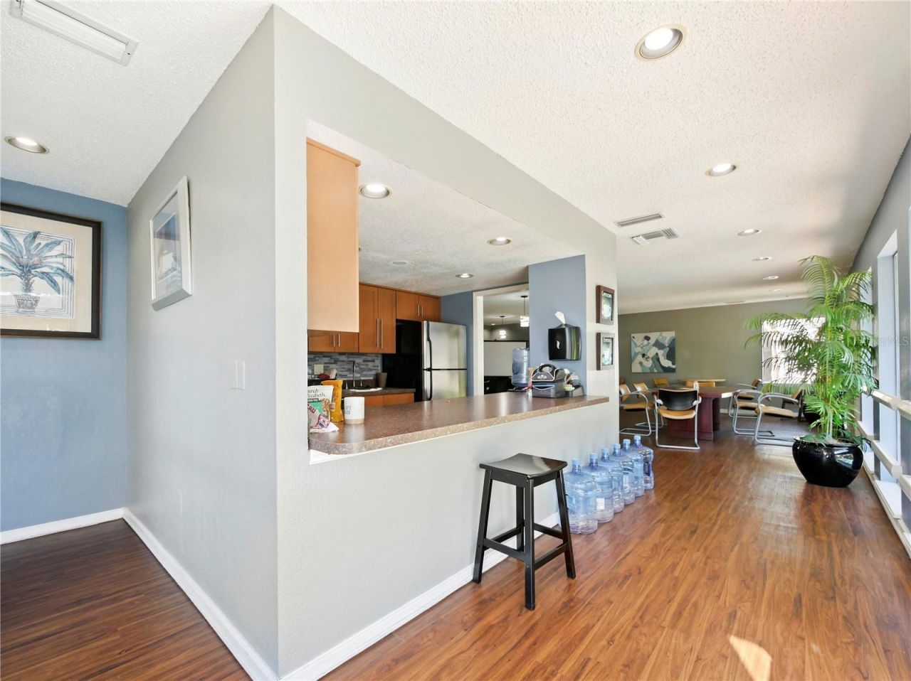 4111 S Semoran Boulevard , Unit 3, Orlando, FL 32822 Photo