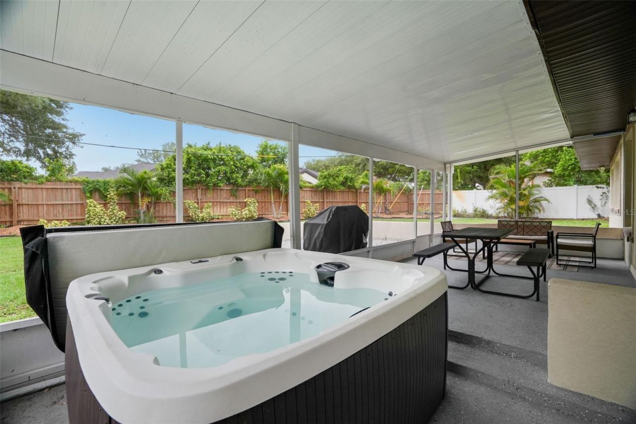 2347 Dora Drive , Clearwater, FL 33765 Photo