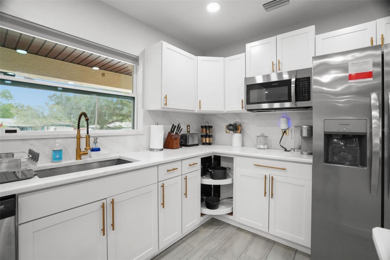 2347 Dora Drive , Clearwater, FL 33765 Photo