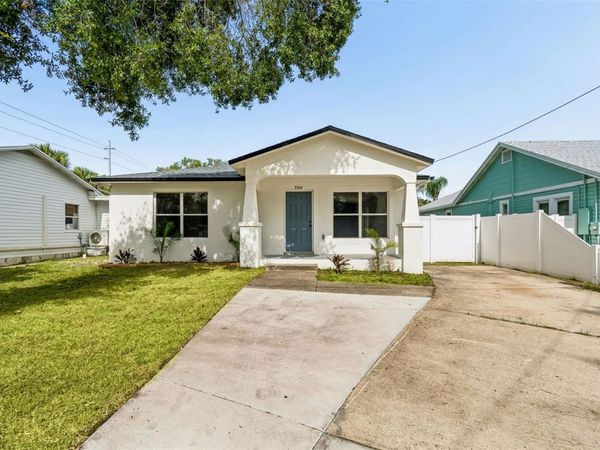 8104 N BOULEVARD , TAMPA, FL 33604