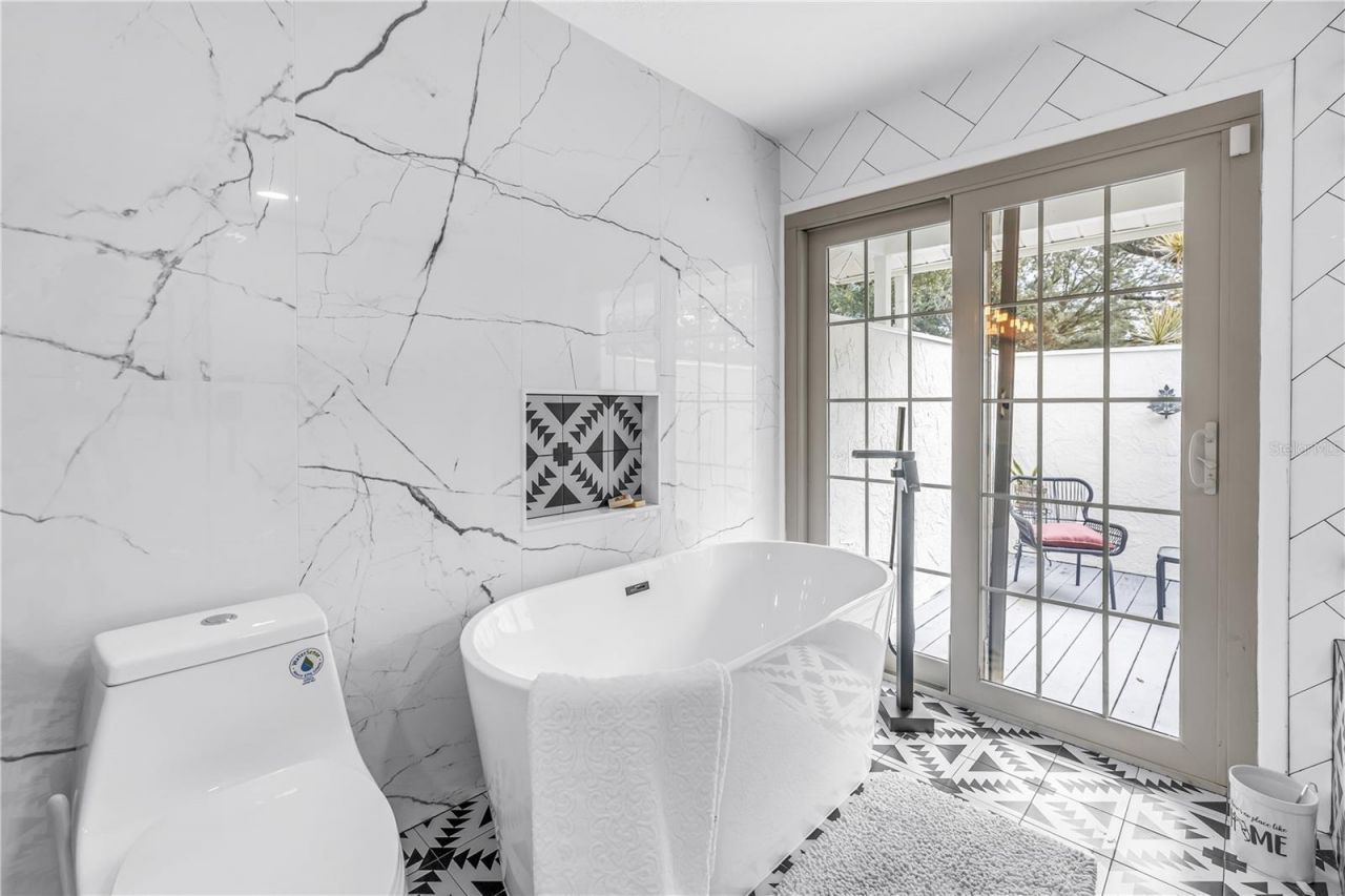 767 Caya Costa Court Ne, Saint Petersburg, FL 33702 Photo